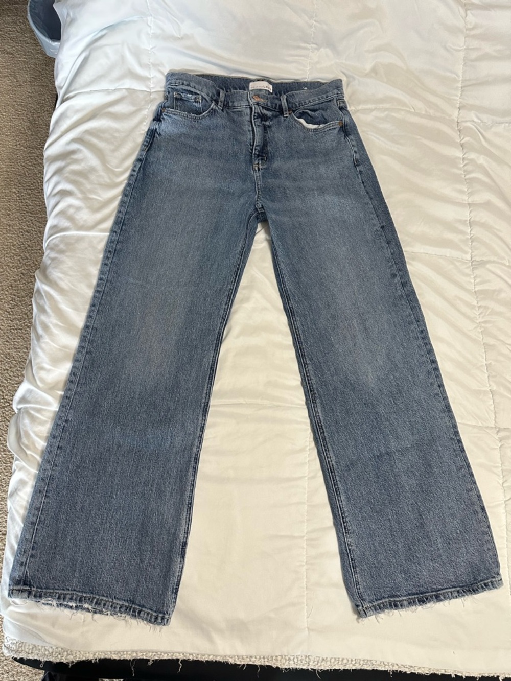 LOFT "The Wide Leg" Jean Size 29 / 8